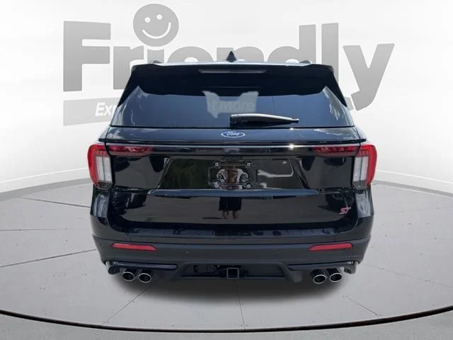 New 2026 Agate Black Metallic Ford ST image 6