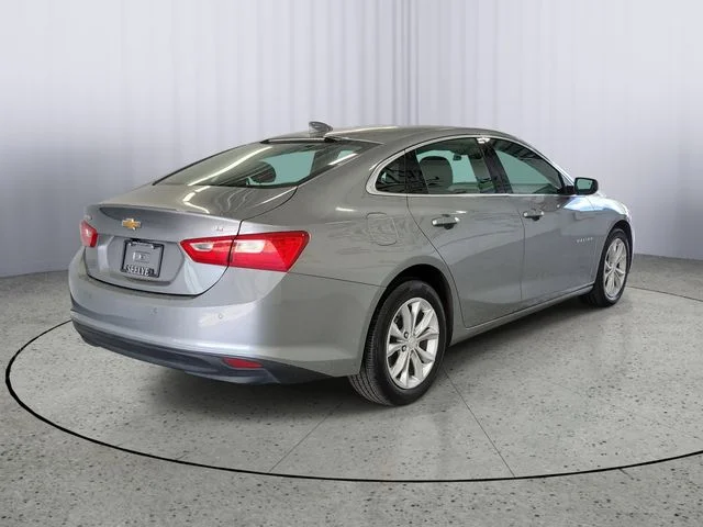 1G1ZD5ST4RF114067