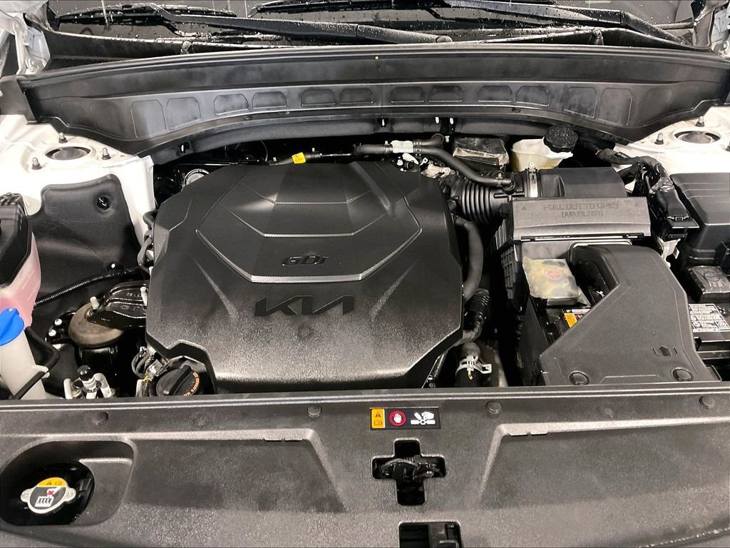 Used 2024 White Kia EX X-Line image 36