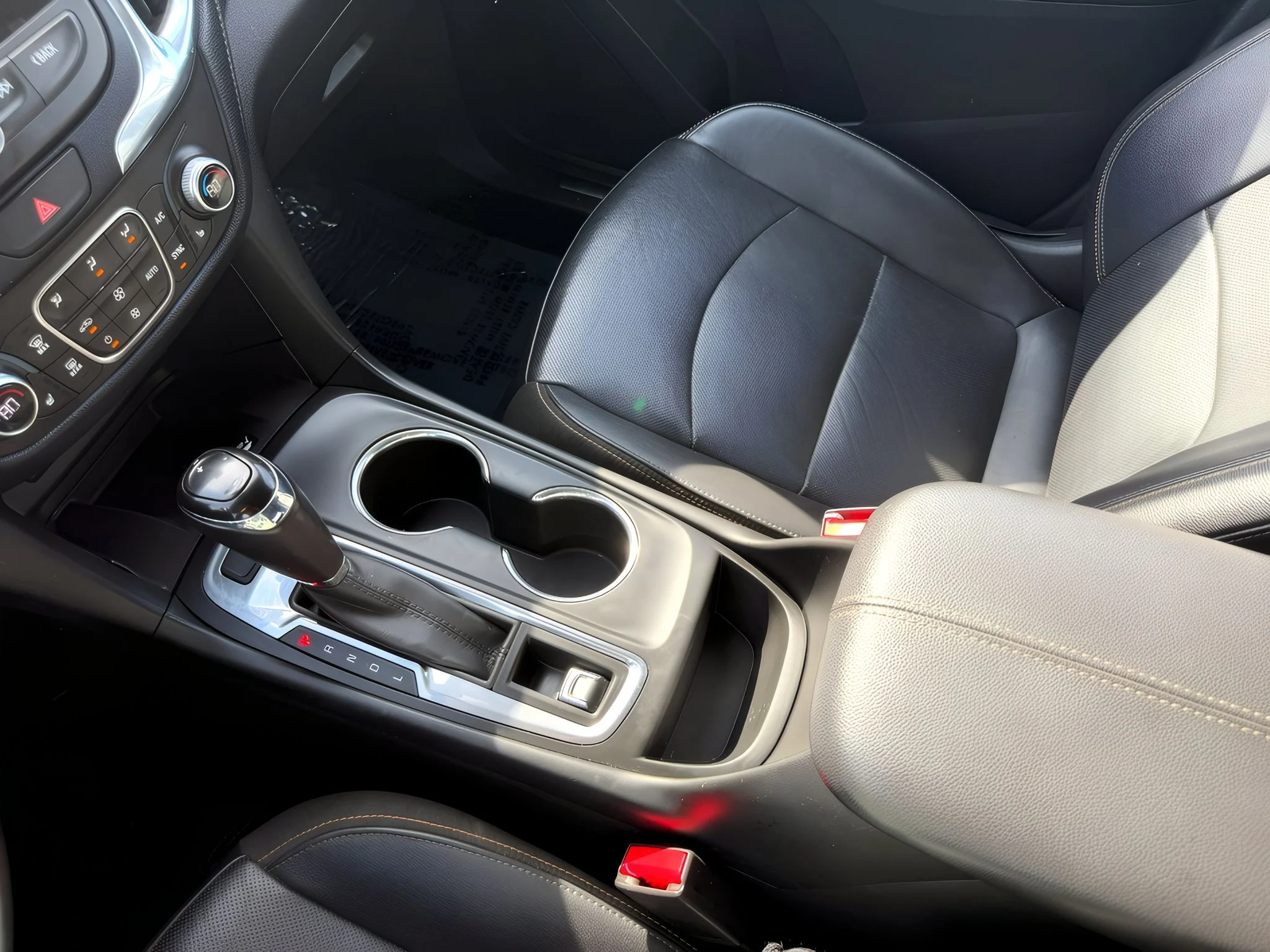 2019 Chevrolet Equinox Premier - Photo 24
