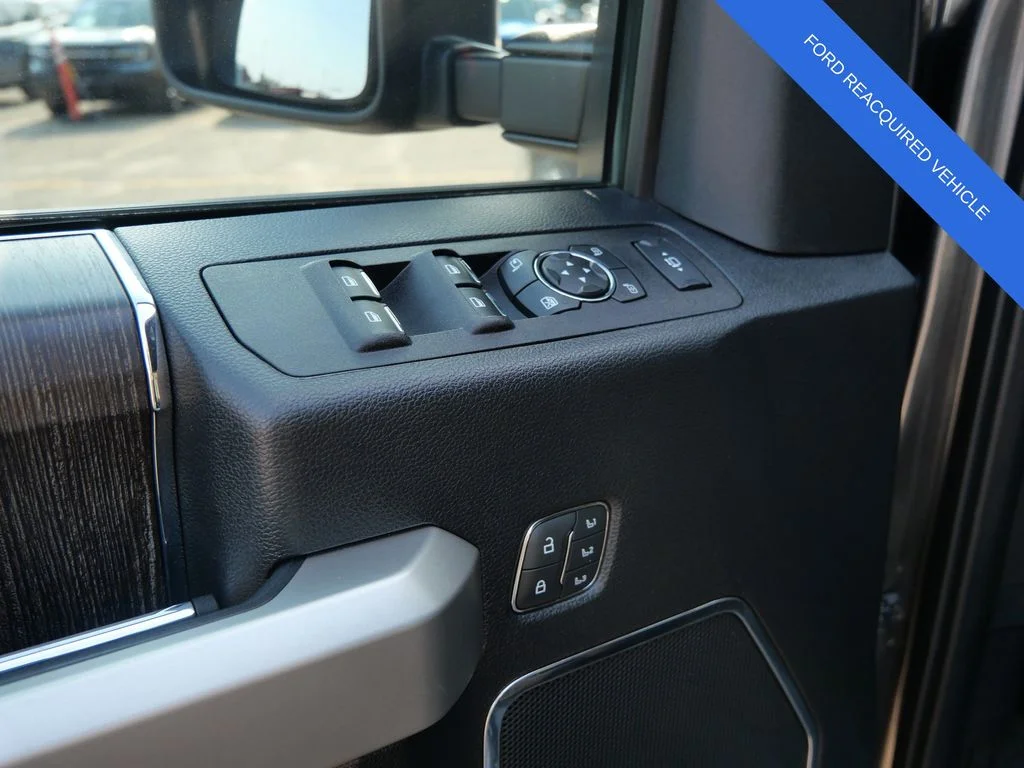 Used 2020 Gray Ford Lariat image 18