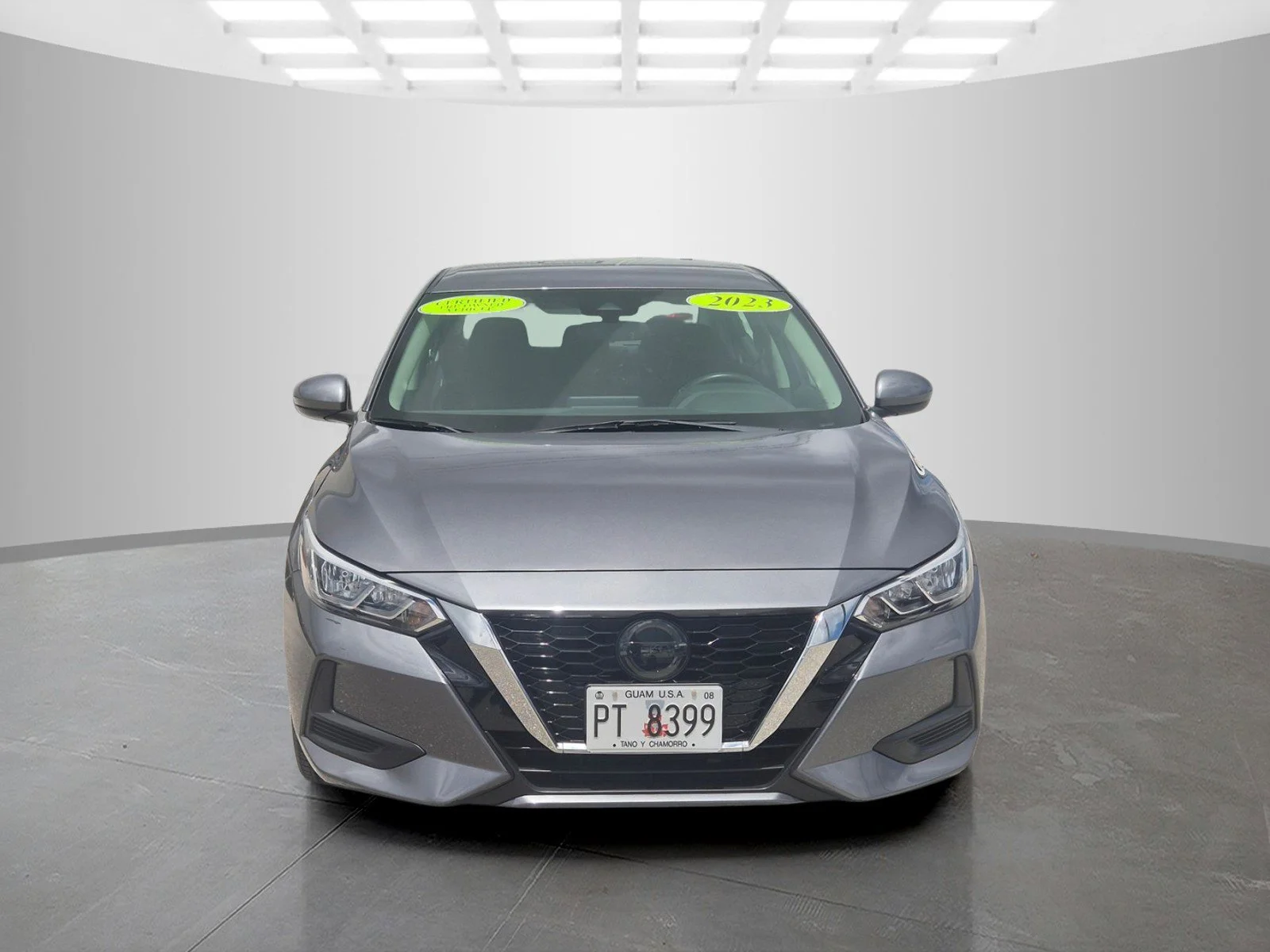 Used 2023 Gray Nissan S image 8
