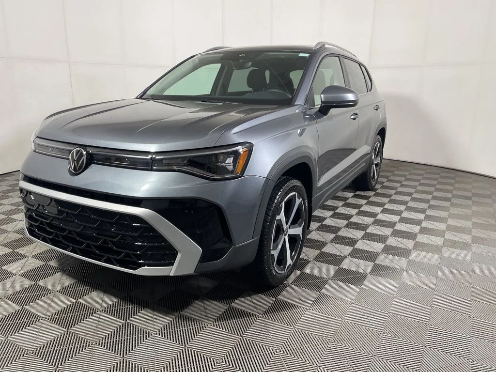 New 2026 Gray Volkswagen 1.5T SEL image 4
