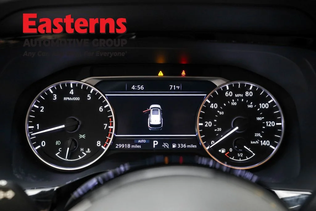 Used 2022 Black Nissan SL image 18