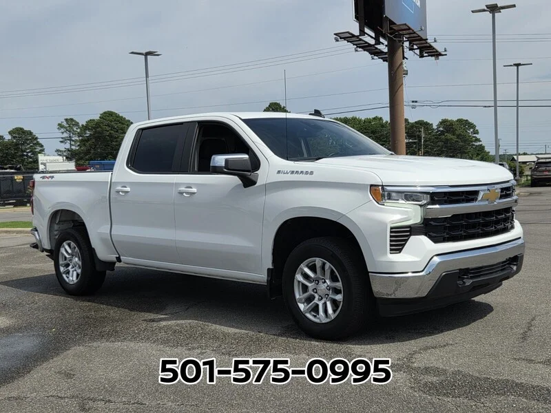 Used 2023 Summit White CHEVROLET 4WD CREW CAB 147" LT W/2FL image 4