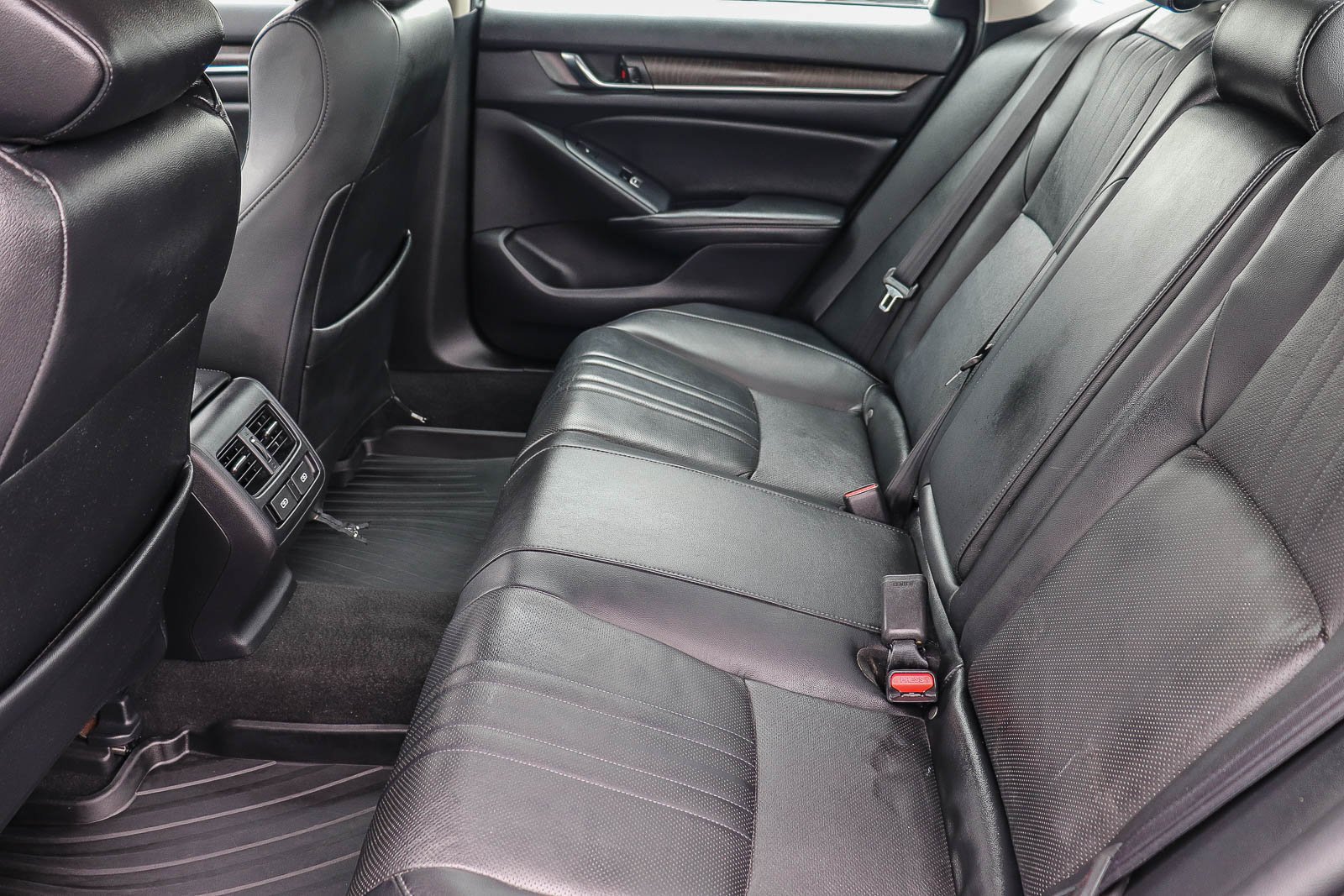 Certified Used 2021  Honda Touring image 21
