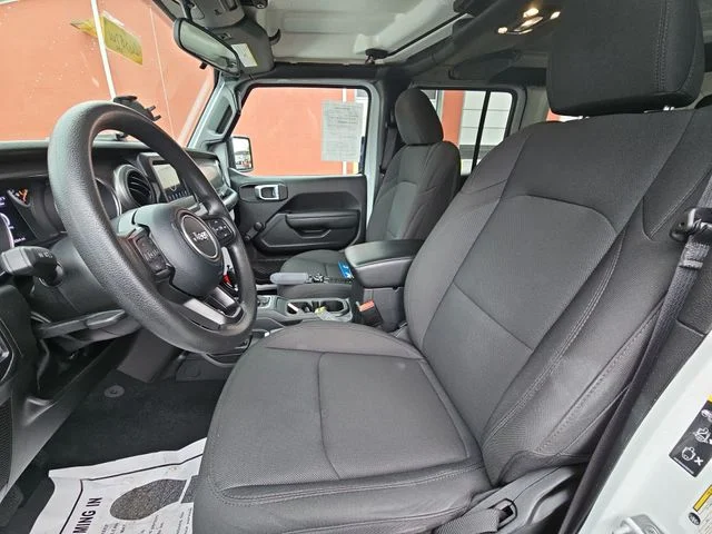 2023 Jeep Wrangler 4-Door Willys Sport - Photo 22