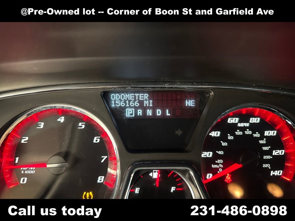 Used 2015 IRIDIUM METALLIC GMC SLE image 22