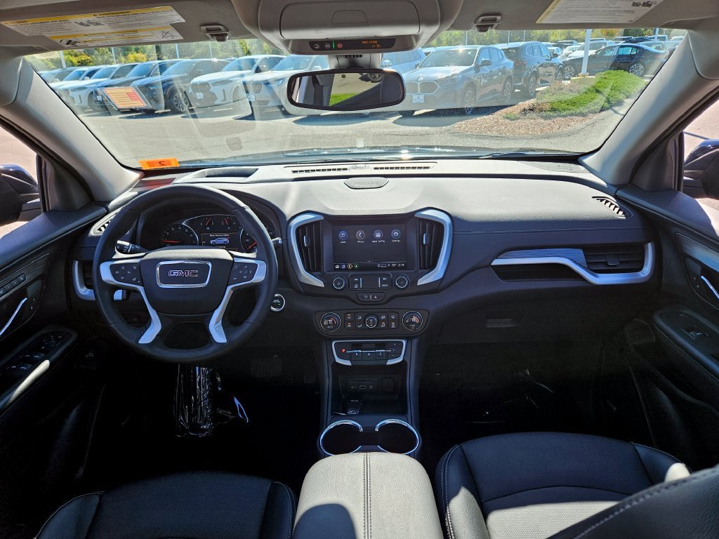2024 GMC Terrain SLT - Photo 15