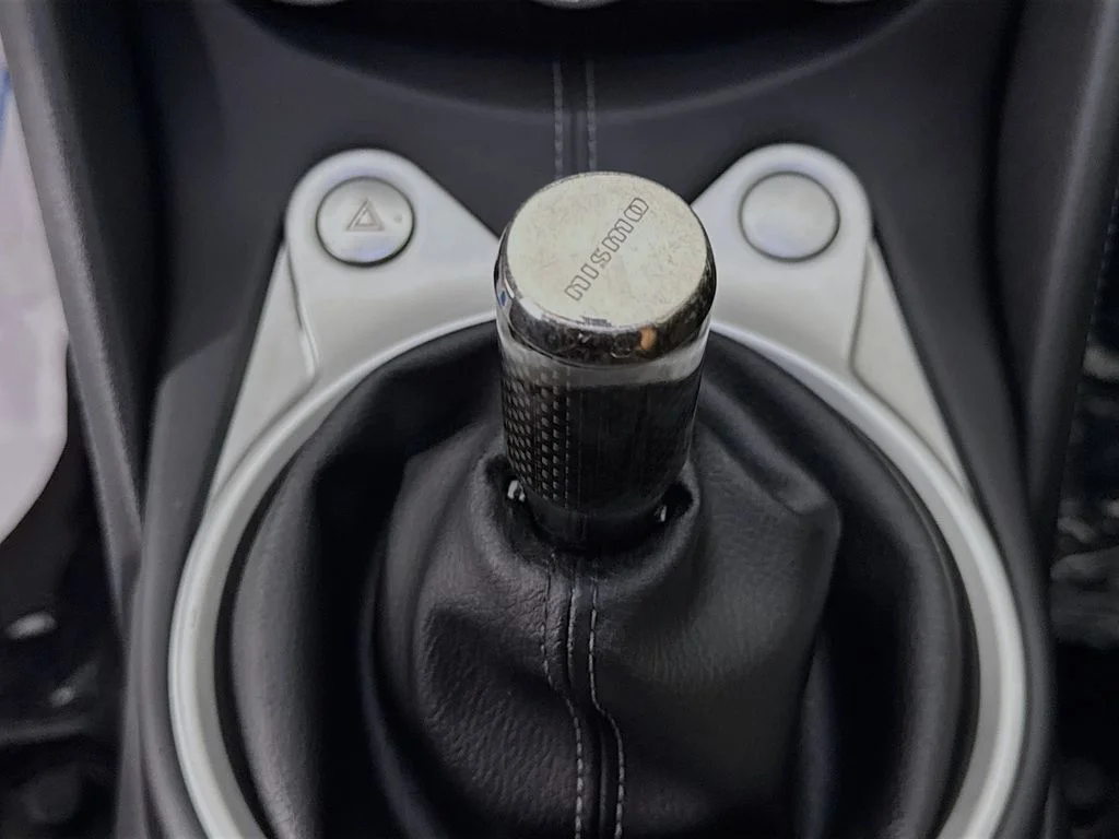 Used 2020 White Nissan Base image 19