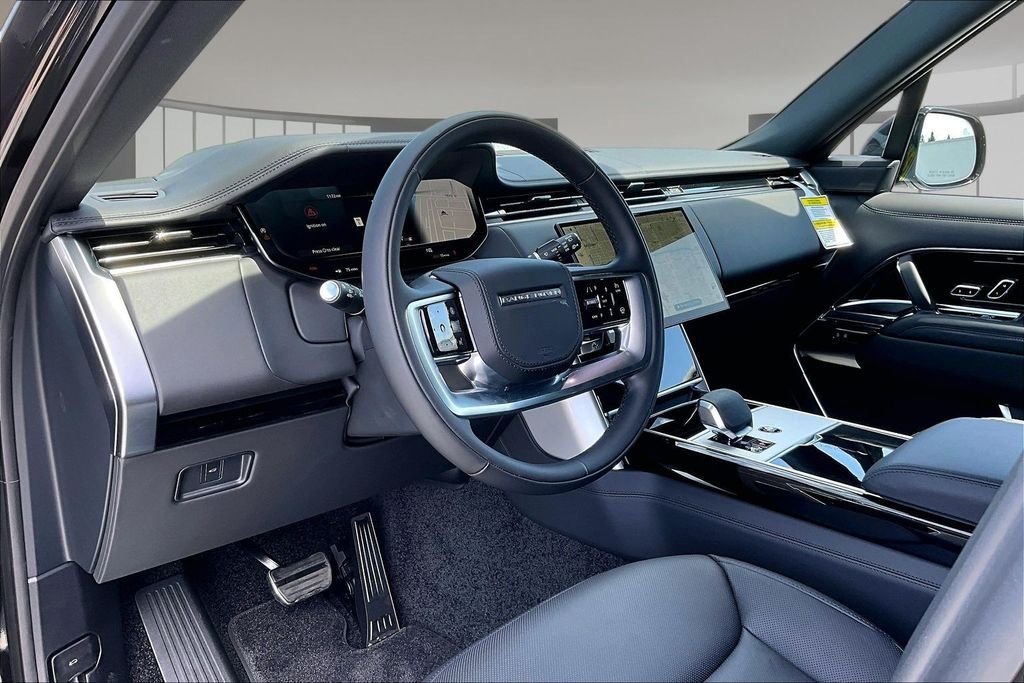 New 2026  Land Rover SE LWB 7-Seats / V8 image 7