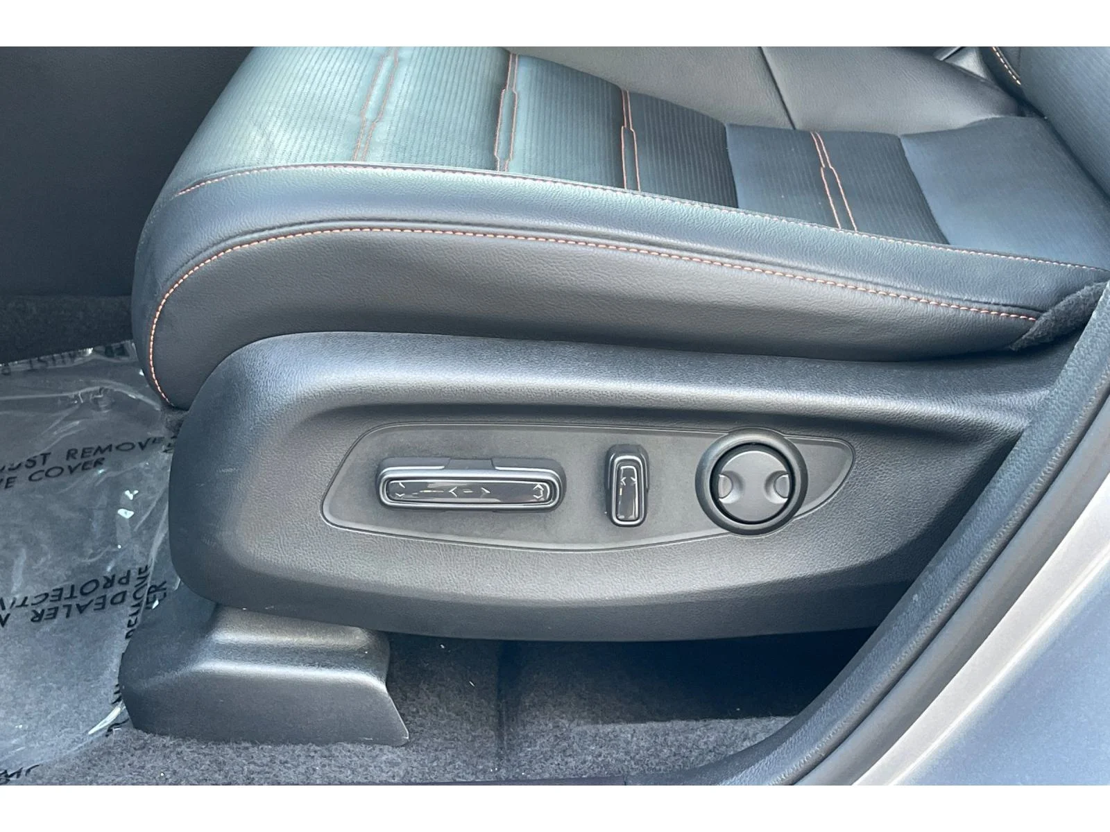 Used 2026 Solar Silver Metallic Honda Sport-L image 13