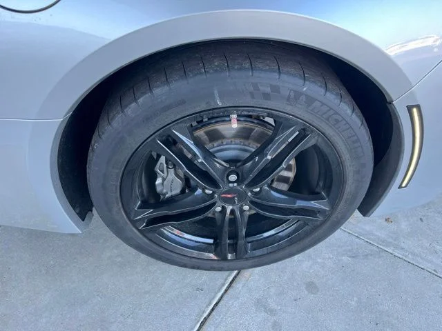 Used 2017 Silver Chevrolet Stingray image 26