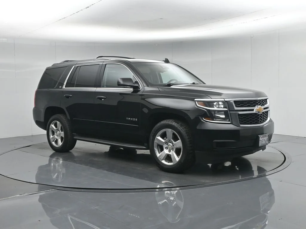 Used 2016 Black Chevrolet LS image 26