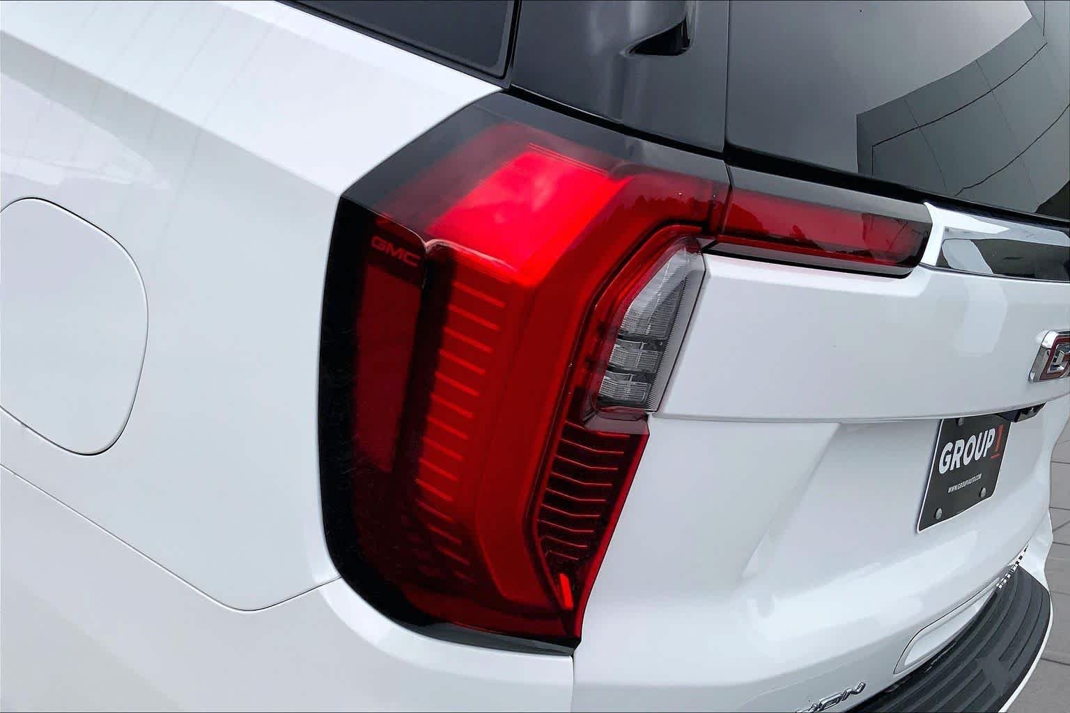 New 2026 Summit White GMC Elevation image 14
