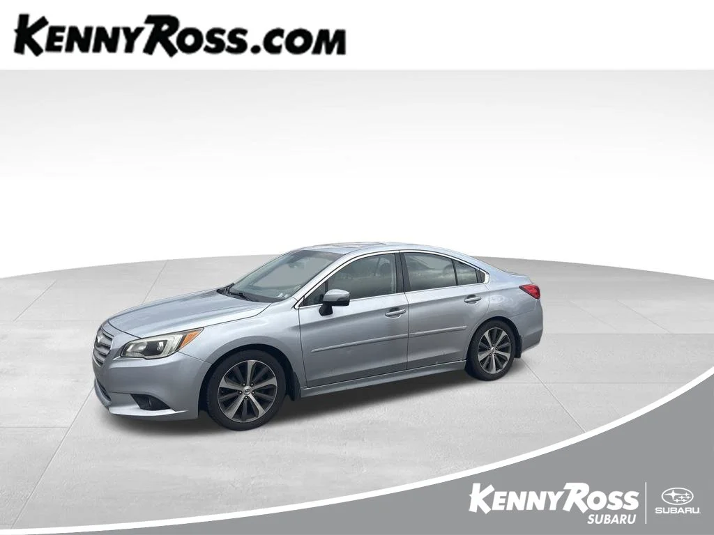 Used 2017 Silver Subaru 2.5i image 1