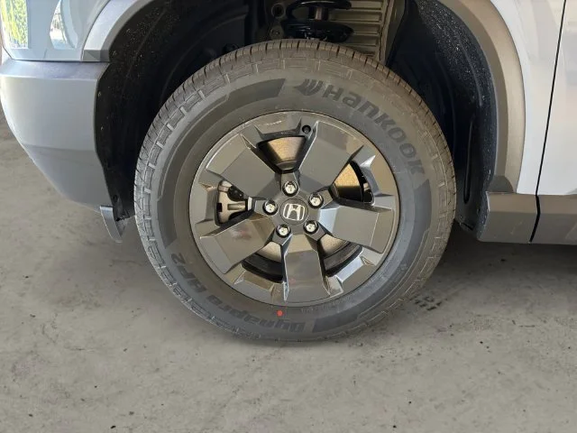 New 2026 Gray Honda RTL Towing image 15