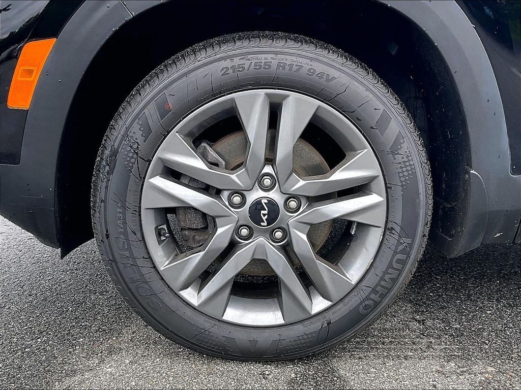 Used 2023 Cherry Black Kia LX image 7