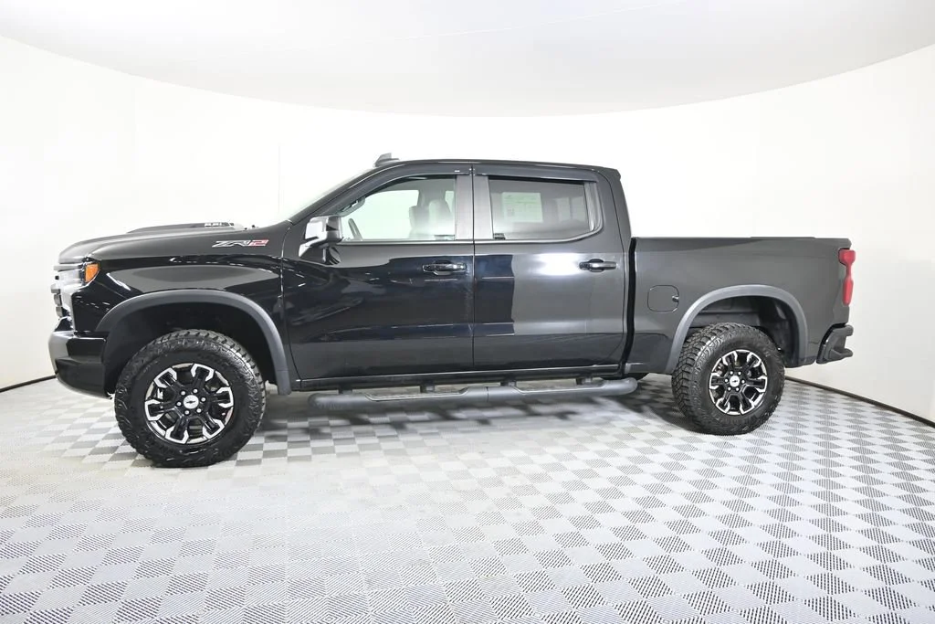 Used 2022 Chevrolet Silverado 1500 ZR2 with VIN 3GCUDHEL8NG539248 for sale in Forest Lake, Minnesota