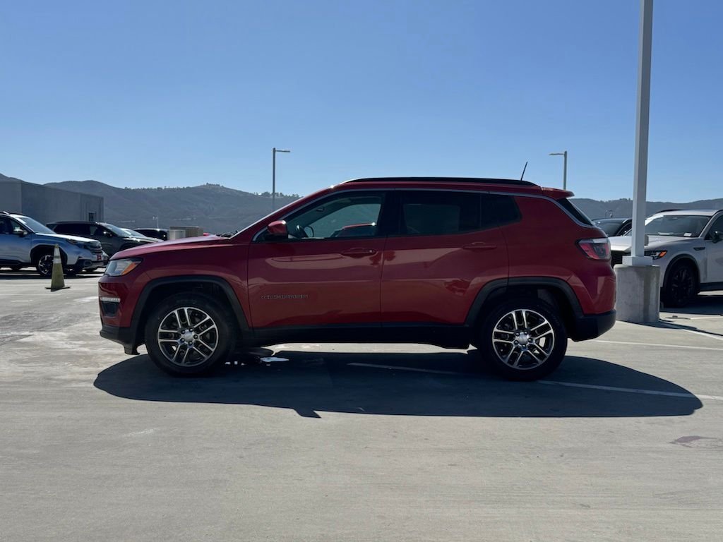 Used 2020 Red Line Jeep Latitude image 6