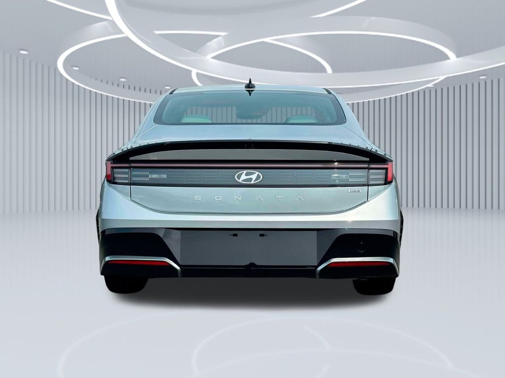 New 2025 Silver Hyundai SEL image 25
