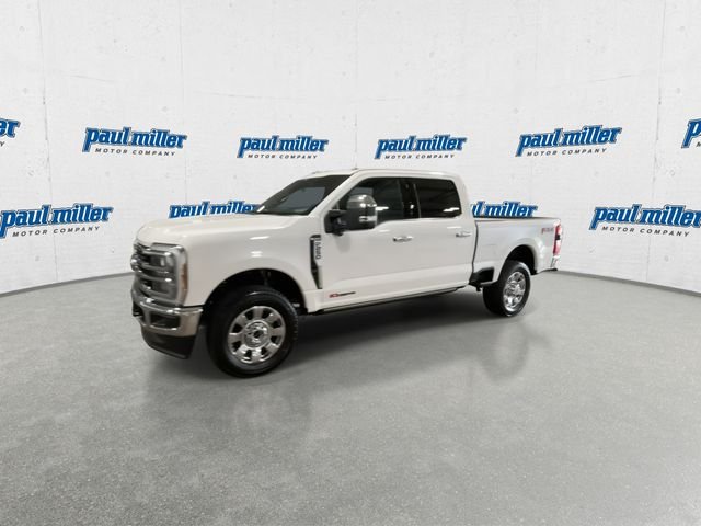 New 2025 Star White Metallic Tri-Coat Ford F-250® King Ranch® image 5