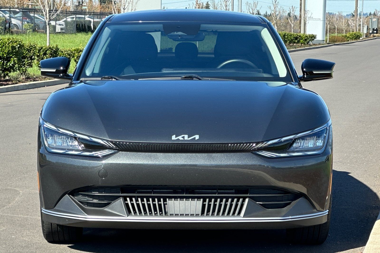 Used 2023 Gray Kia Light image 8