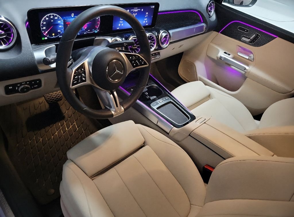 Certified Used 2026 Silver Mercedes-Benz GLB 250 image 18