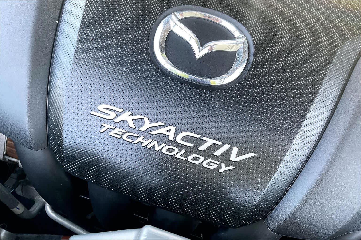 Used 2018 Deep Crystal Blue Mica Mazda Touring image 33