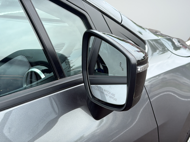 Used 2020 Gray Nissan 1.6 SR image 11