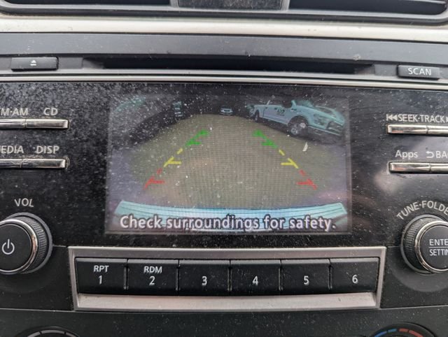 Used 2016 Red Nissan 2.5 S image 3