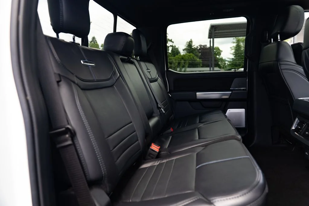 Used 2025 White Ford Platinum image 34