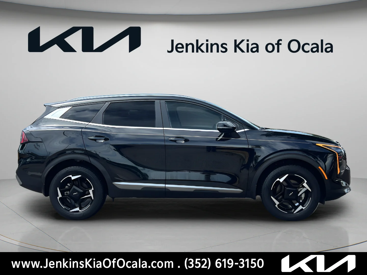 Used 2026 Fusion Black Kia EX image 2