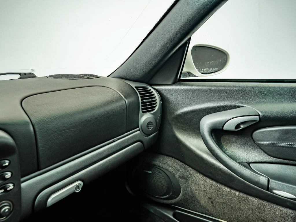 Used 2003 Carrara White Porsche Carrera image 38