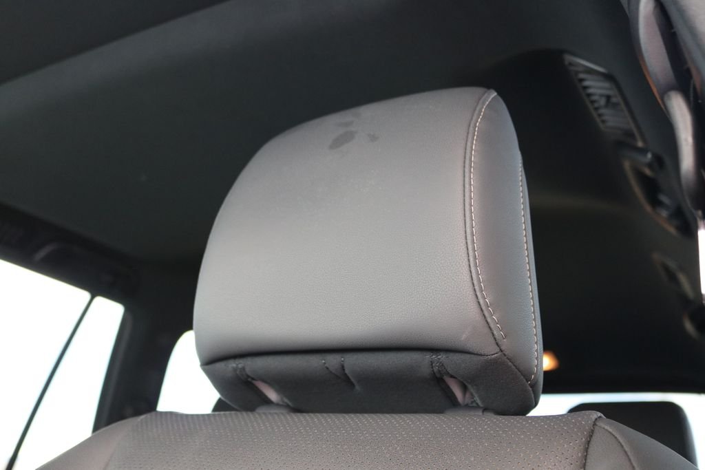 2023 Lexus GX PREMIUM - Photo 17