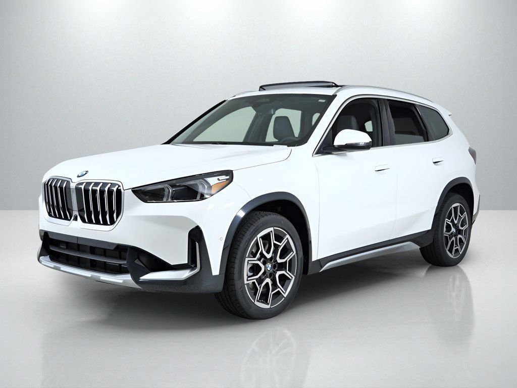 Used 2026 Alpine White BMW xDrive28i image 1