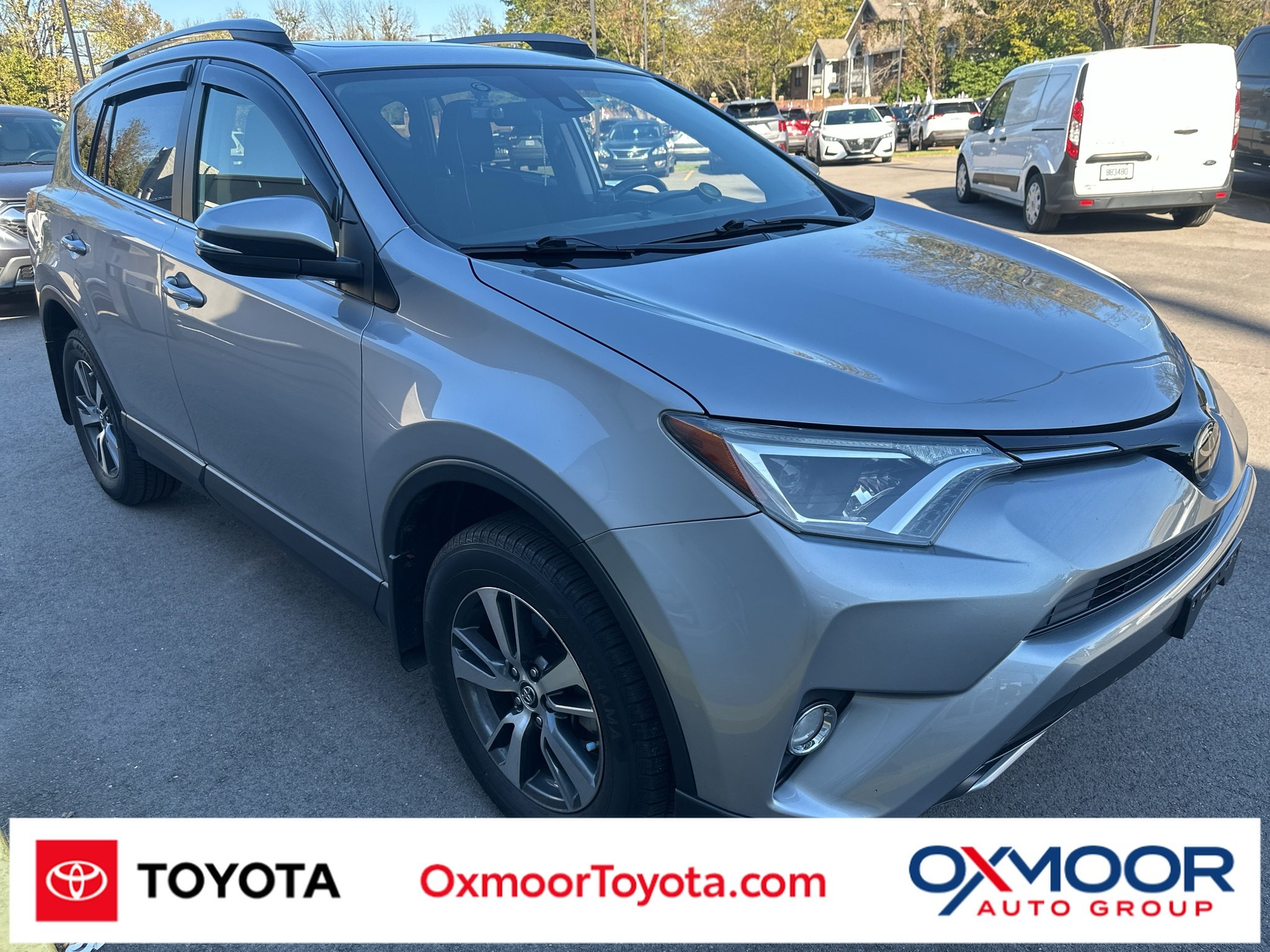 2018 Toyota RAV4 XLE AWD photo