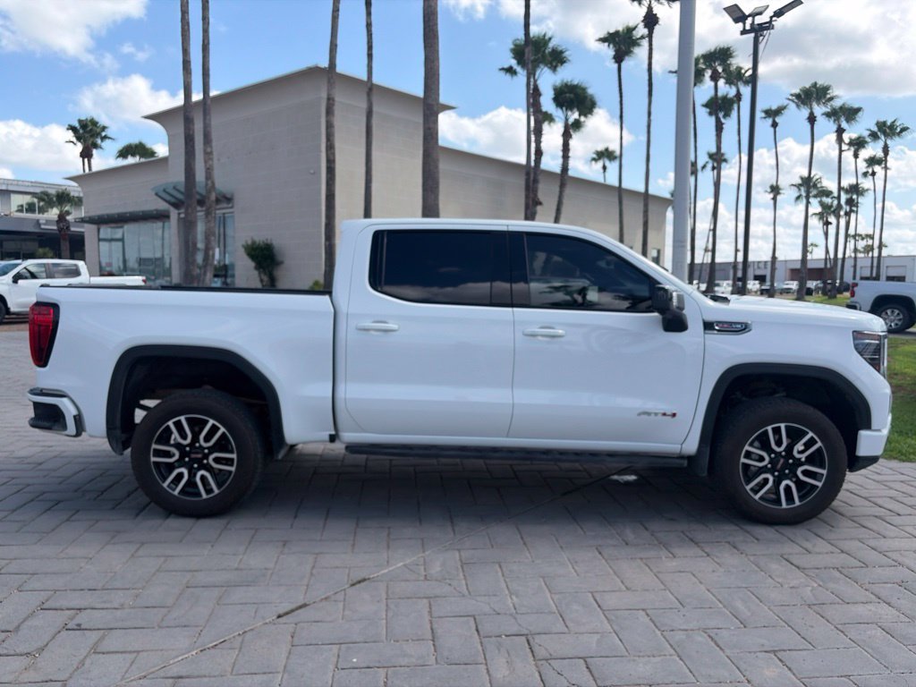 Used 2026 Summit White GMC AT4 image 4