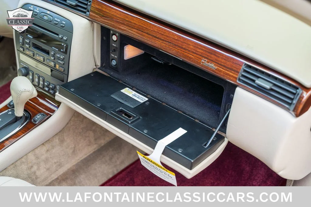 Used 2000 Red Cadillac ETC image 68