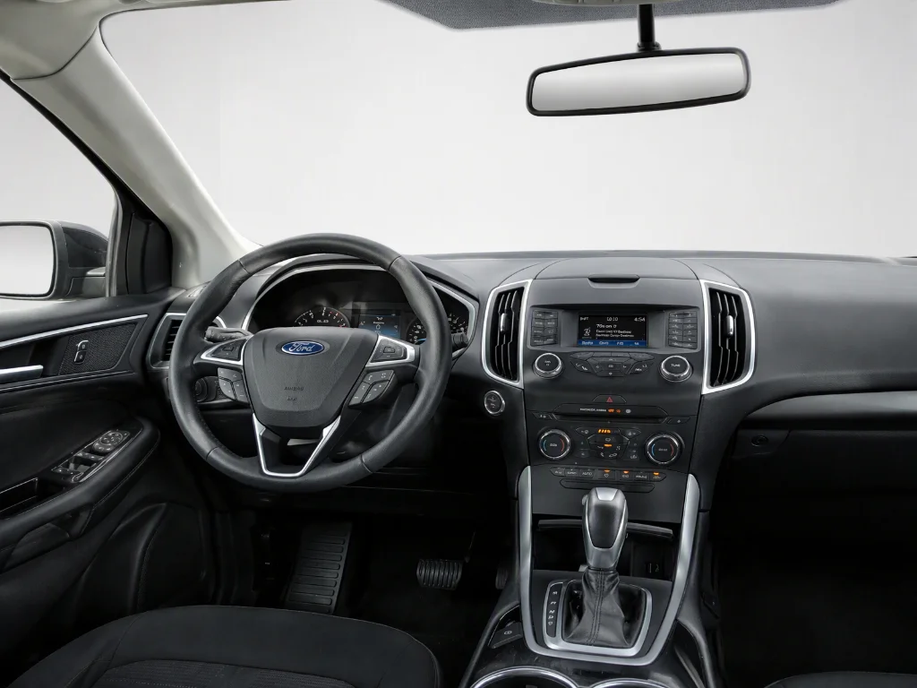 Used 2017 Magnetic Metallic Ford SEL image 14
