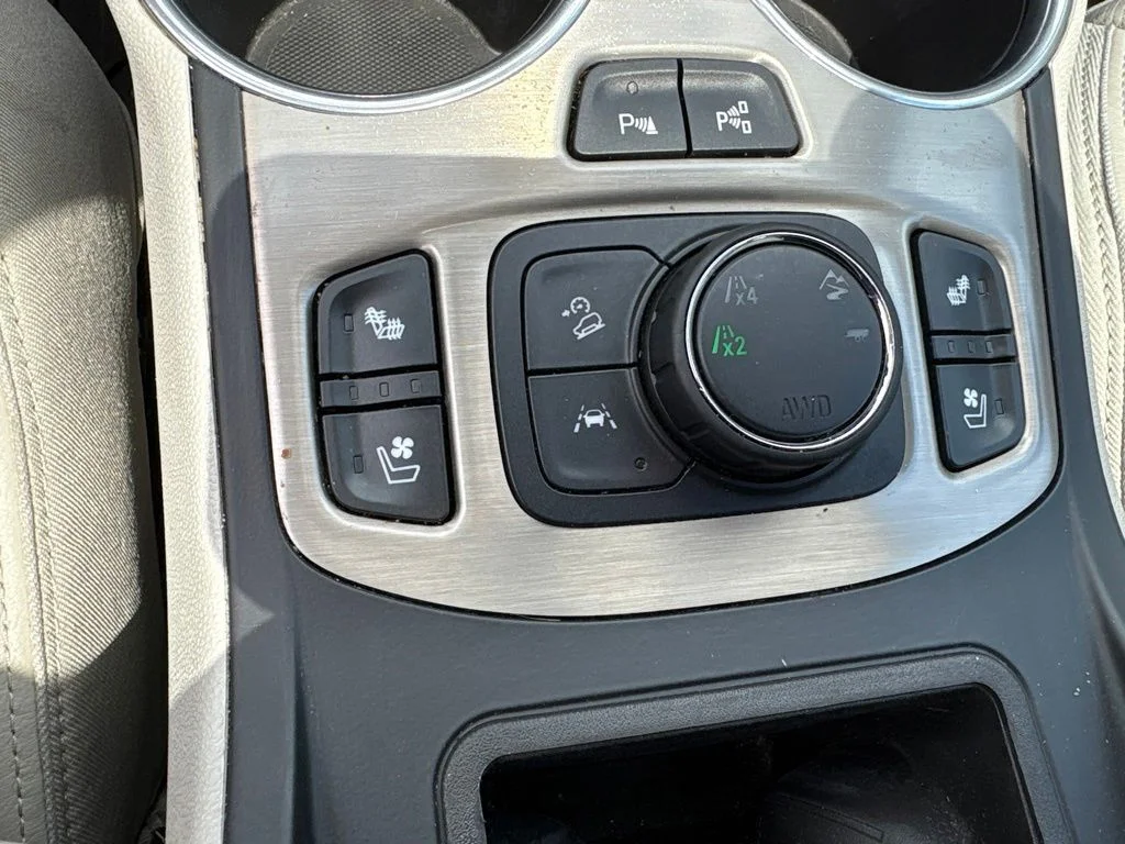 Used 2020 Black GMC Denali image 17