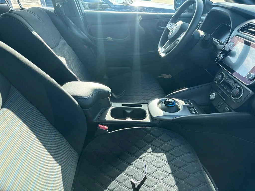 Used 2023 Gray Nissan S image 14