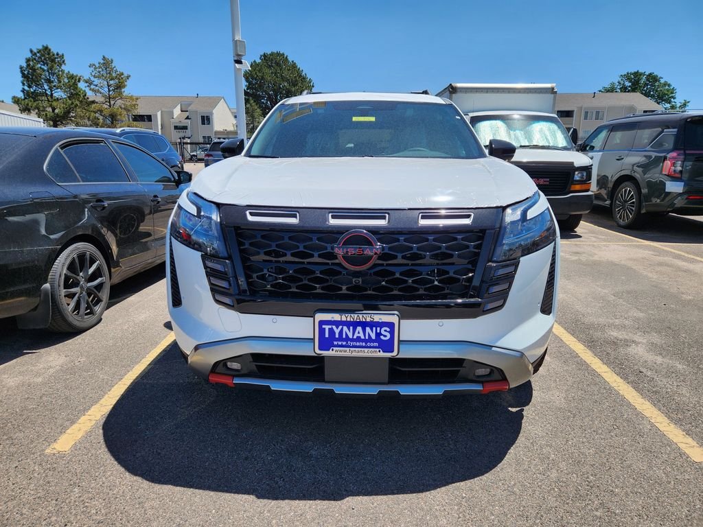 New 2026 Everest White Pearl TriCoat Nissan Rock Creek image 2