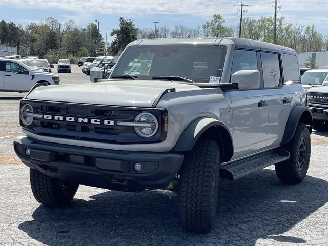 New 2026 Avalanche Gray Ford Outer Banks® image 5