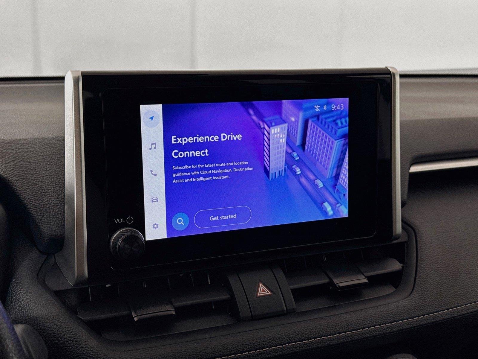 Used 2025 Ice Cap Toyota XLE image 7