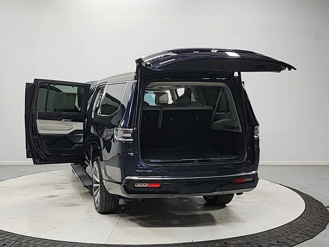 Used 2023 Black Jeep Series II image 14