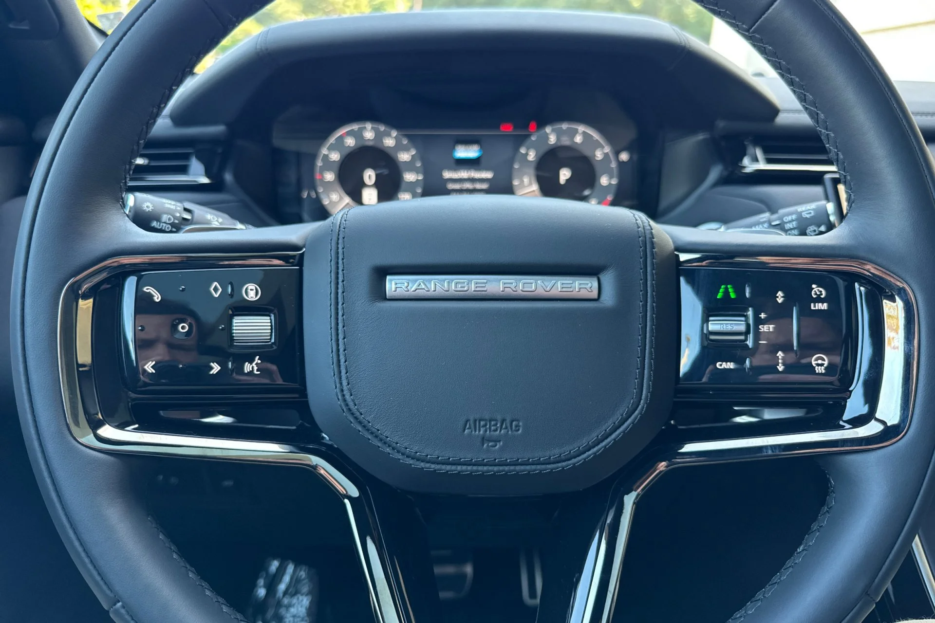 2026 Land Rover Range Rover Velar Dynamic SE - Photo 25