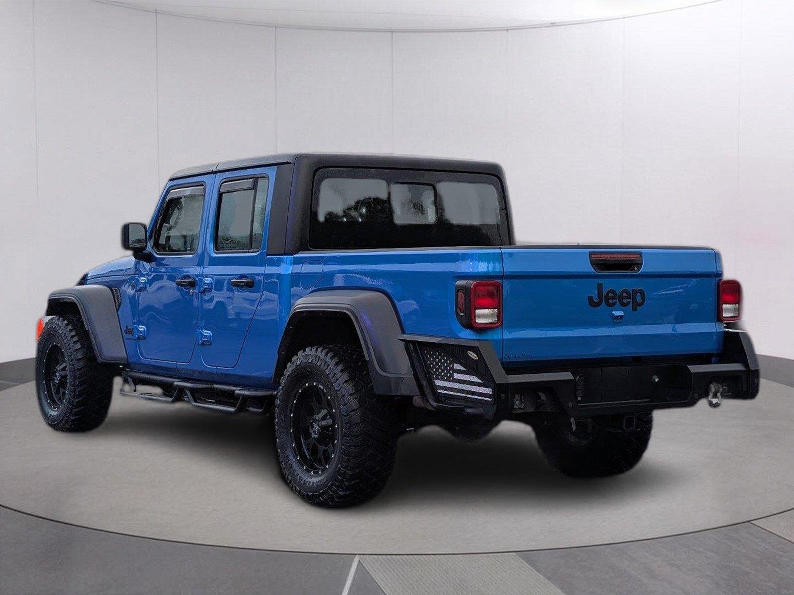Used 2024 Hydro Blue Pearlcoat Jeep Sport image 3