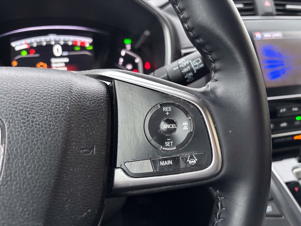 Used 2018 Silver Honda EX-L image 13