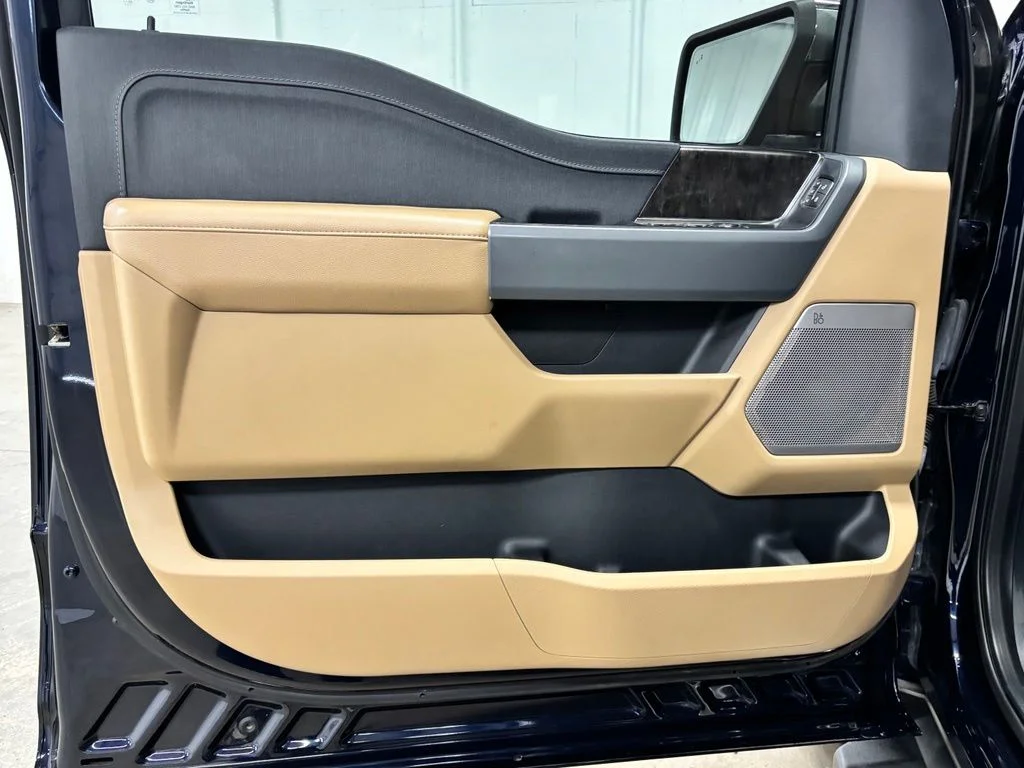 Used 2023 Blue Ford Lariat image 18